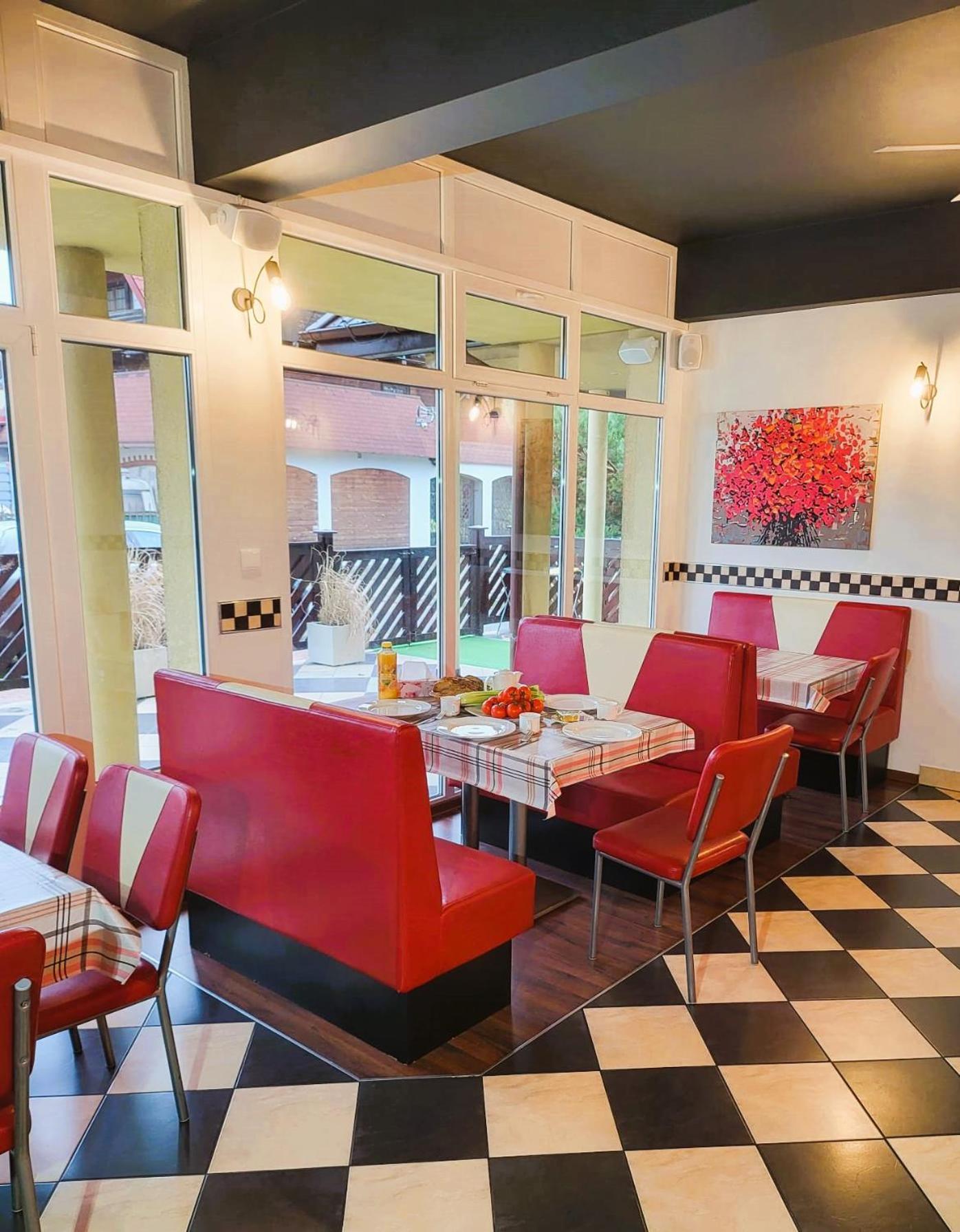 Villa Rejs יאסטארניה מראה חיצוני תמונה